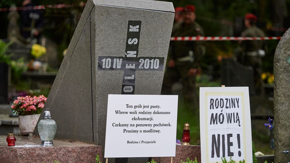 Wiele rodzin ofiar katastrofy smoleńskiej kategorycznie nie zgadzało się na ekshumację ich bliskich