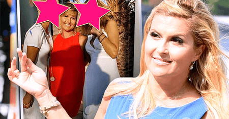 Katarzyna Skrzynecka zabrała do Grecji kilka gwiazd! Czyżby wzięła cichy ślub?! Są zdjęcia z wystawnego przyjęcia