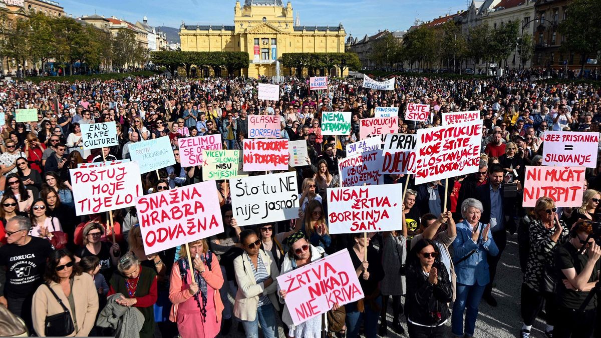 Tysiące Chorwatów wyszły na ulice, domagając się sprawiedliwości dla ofiar przemocy seksualnej.