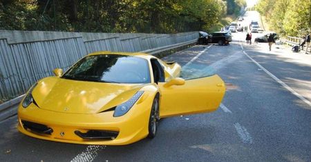 Wypadek na Słowacji według eksperta. "Wszystko było w rękach kierowcy ferrari"