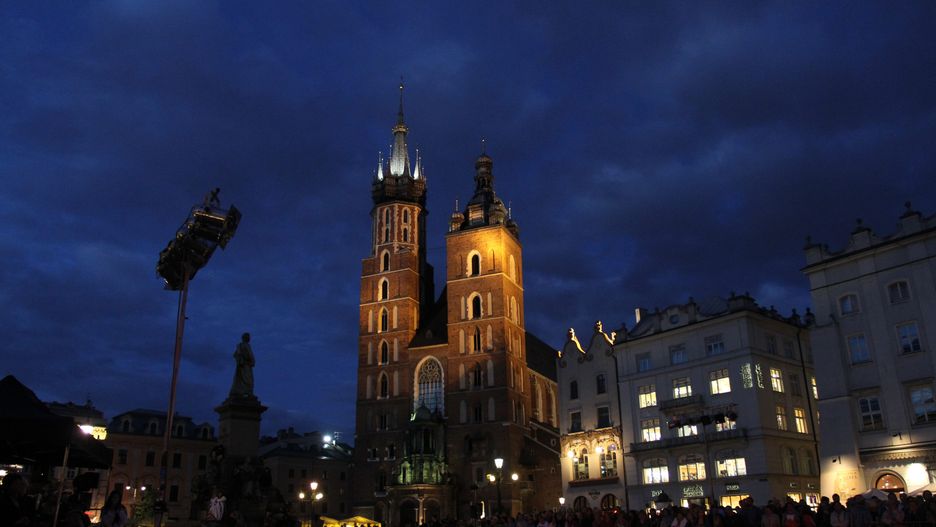 Dach Bazyliki Mariackiej na szczęście nie został uszkodzony