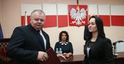 Zawieszony wójt gminy Oława złożył ślubowanie. "A może mnie jutro prezydent ułaskawi?"