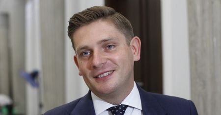Bartosz Kownacki widział jak przekazywano kopertę od "córki leśnika". Zaskakujący komentarz