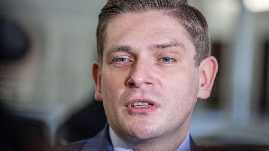 Bartosz Kownacki uważa, że szefowie spółek nie powinni zarabiać więcej niż politycy