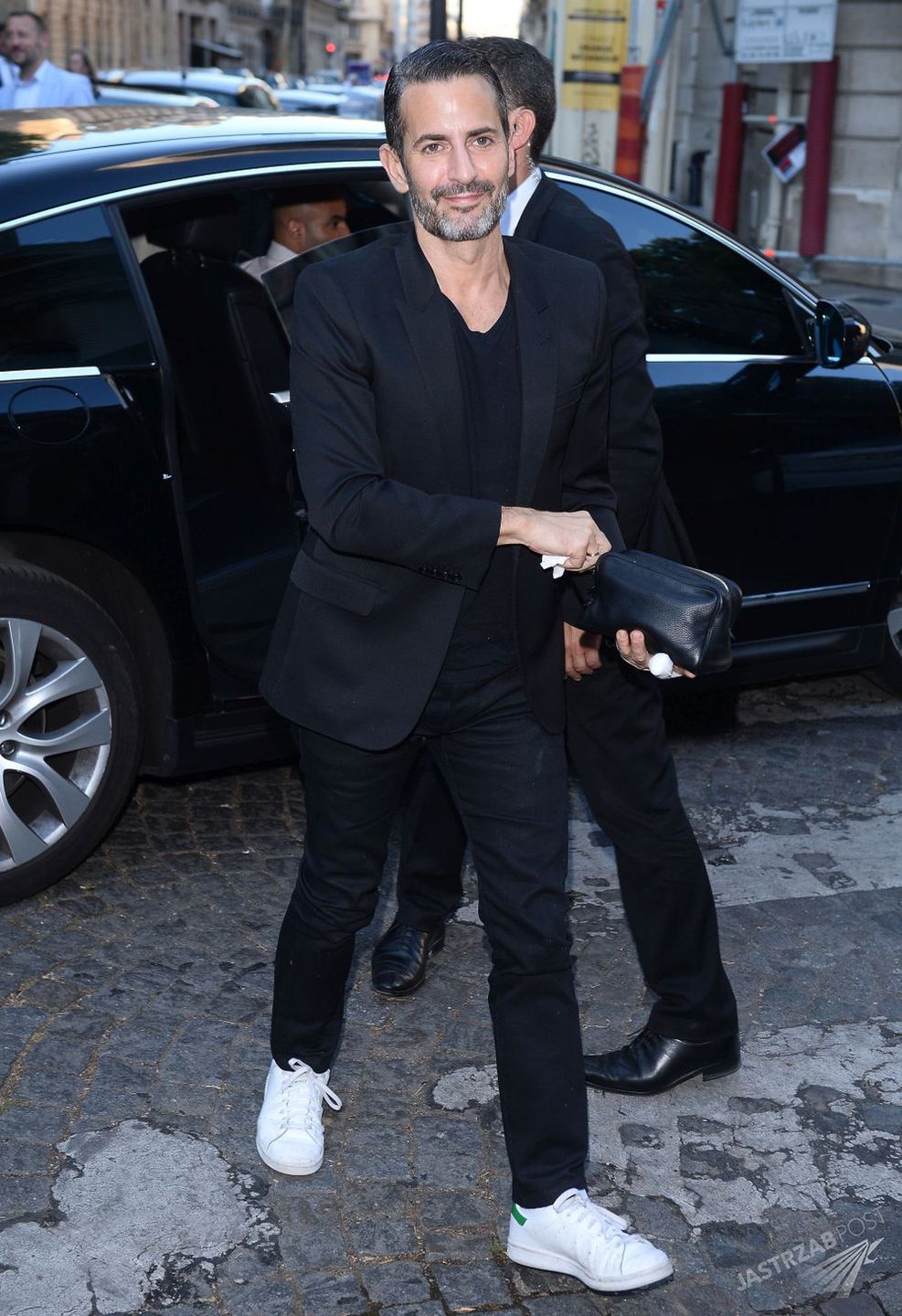 Marc Jacobs w drodze na imprezę Vogue, fot. ONS