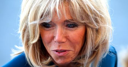 Macron schowa żonę? Nie będzie oficjalnego statusu pierwszej damy