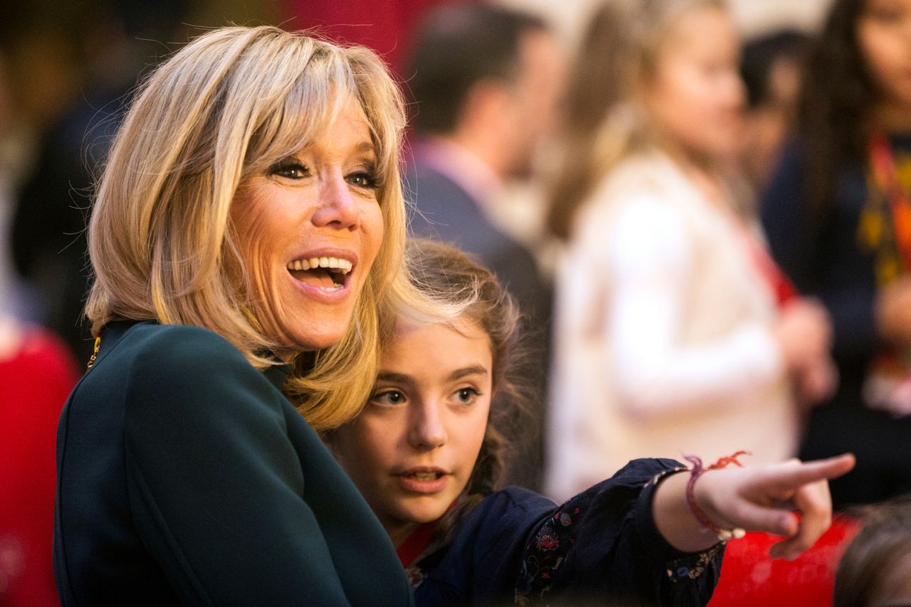 Brigitte Macron zaczyna się buntować. Francuzi oburzeni: "Nie chcieliśmy królowej!"