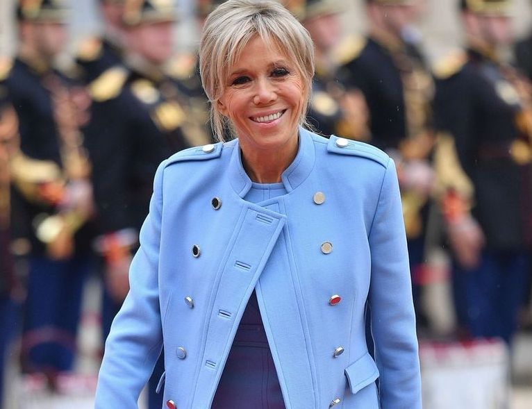 Dojrzałość jest sexy. Kobiety dziękują Brigitte Macron za inspirację