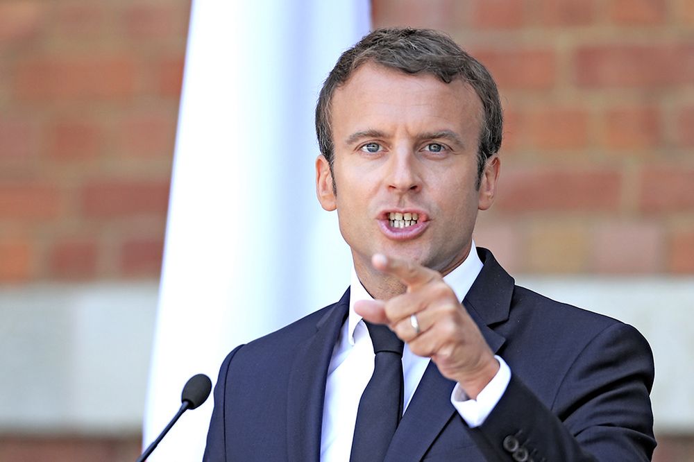 Macron wystąpił z Pałacu Elizejskiego. Zaapelował o "bardziej suwerenną i demokratyczną" Europę