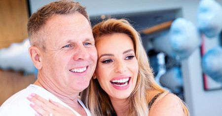 Izabela Janachowska urodziła! "To niesamowite uczucie móc zobaczyć go po tylu miesiącach oczekiwania" (FOTO)