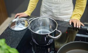 Już nie indukcja. To rozwiązanie coraz częściej trafia do polskich kuchni