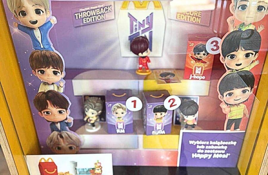 Figurki BTS w McDonald's