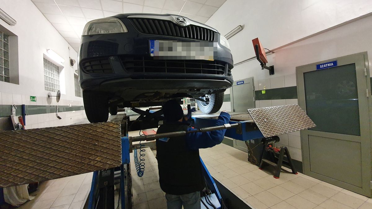 Pierwszy przegląd nowe auto przechodzi po 3 latach od produkcji.