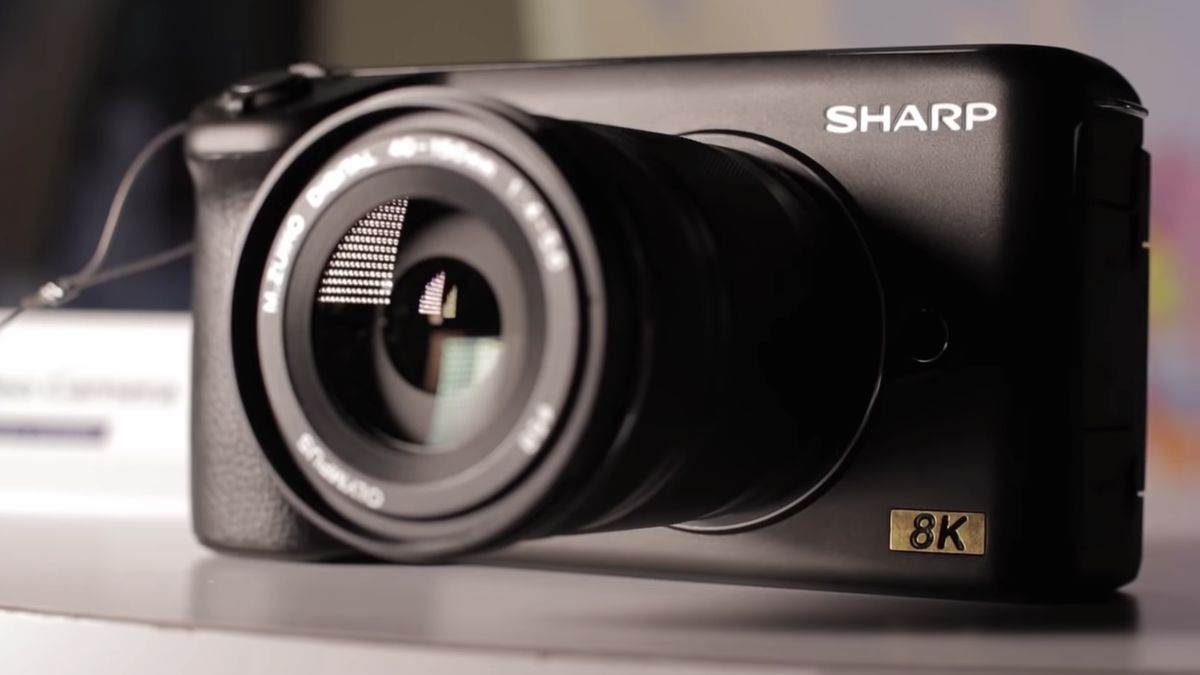 CES 2019: Sharp 8K Video Camera - rozdzielczość 8K i matryca Mikro Cztery Trzecie 1