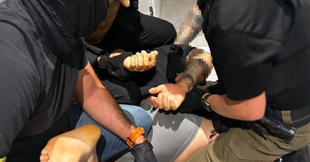 Wielka akcja policji na Śląsku. Rozbito grupę narkotykową, pięć osób trafiło do aresztu