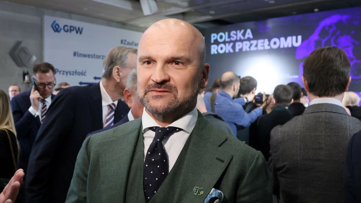 Kryterium dochodowe w 800 plus. Rafał Brzoska popiera zmiany