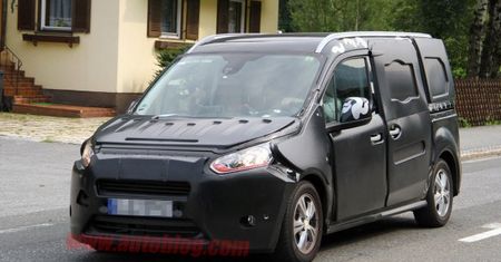 2014 Ford Transit Connect - nosek dla wszystkich!