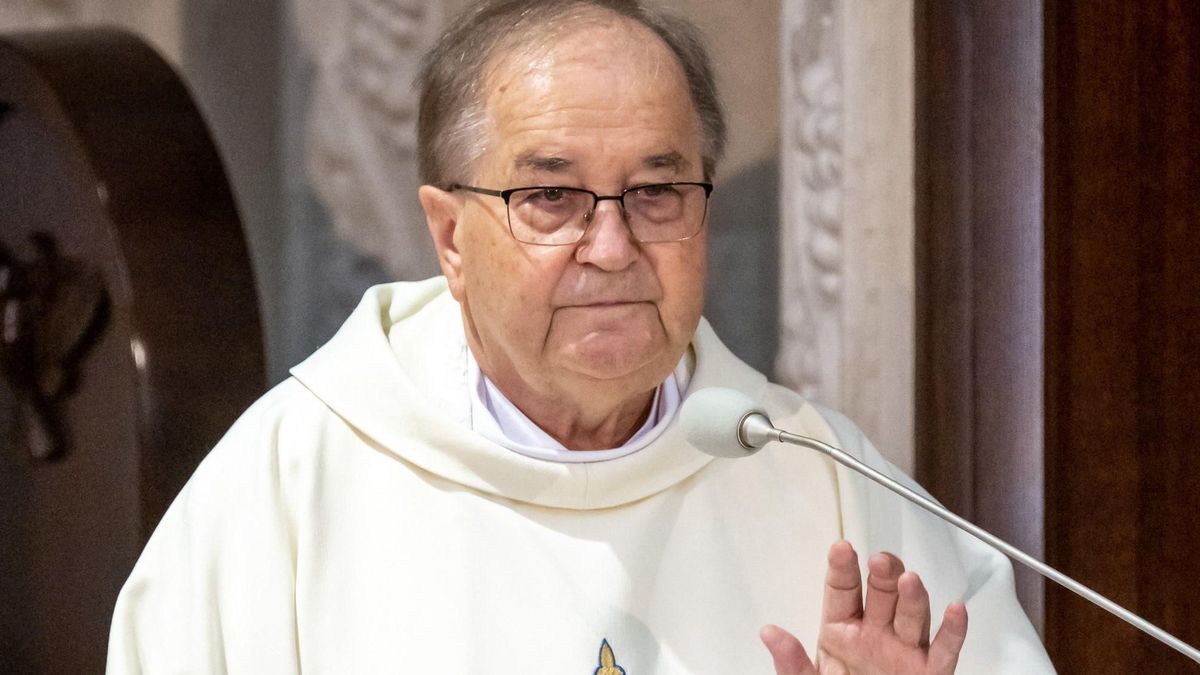 Tadeusz RydzykTytus �mijewskiduchowie�stwo, duchowny, dzi�kczynienie w Rodzinie Radia Maryja, Katolicki G�os w Twoim domu, obchody, Radio Maryja, RadioMaryja, religia, rocznica, wiara