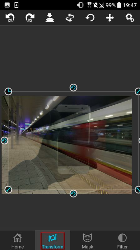Przepis na mobilną fotoedycję: obiekty wystające z ekranu smartfona 5