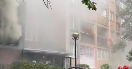 Warszawa. Pożar na Powiślu. Wieżowiec w ogniu