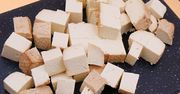 Tofu a hormony – fakt czy mit? Sprawdź, o co chodzi z fitoestrogenami