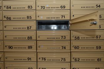 Polskie listy w czołówce cenowej UE. Polacy nie oszczędzą na znaczkach