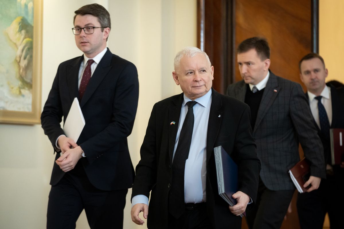 Leader of the Polish Law and Justice (PiS) ruling party Jaroslaw Kaczynski at the Chancellery in Warsaw, Poland on March 29, 2022 (Photo by Mateusz Wlodarczyk/NurPhoto via Getty Images)
