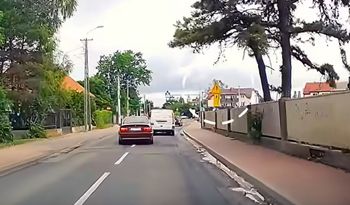 Tak wyprzedzał kierowca BMW. "Mocny dzban". Mamy wideo