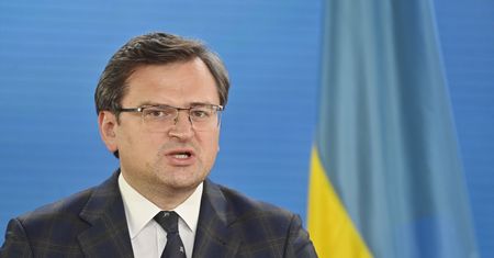 Niemcy zachęcają Putina do inwazji? Szef MSZ Ukrainy reaguje