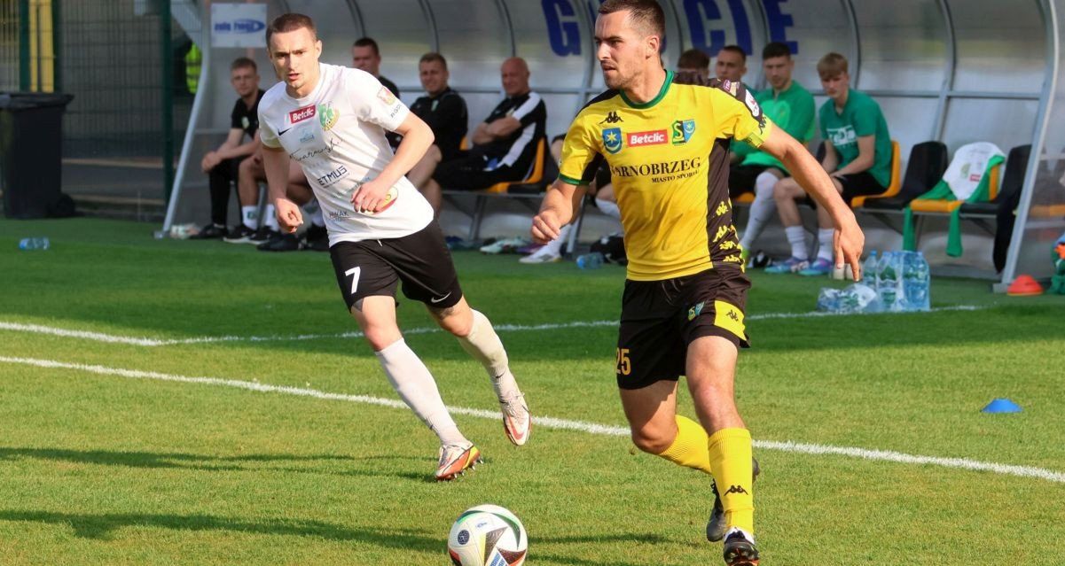 Szymon Kaliniec jest jednym z zaledwie kilku podstawowych graczy Siarki z poprzedniego sezonu, którzy pozostali w tarnobrzeskim klubie na kolejny sezon