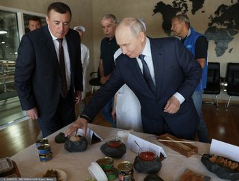 Putin wizytuje sporną wyspę. Japonia ostro protestuje