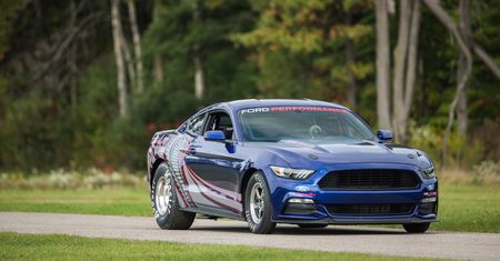 Nowy Ford Mustang Cobra Jet 2016 - dragster dla każdego