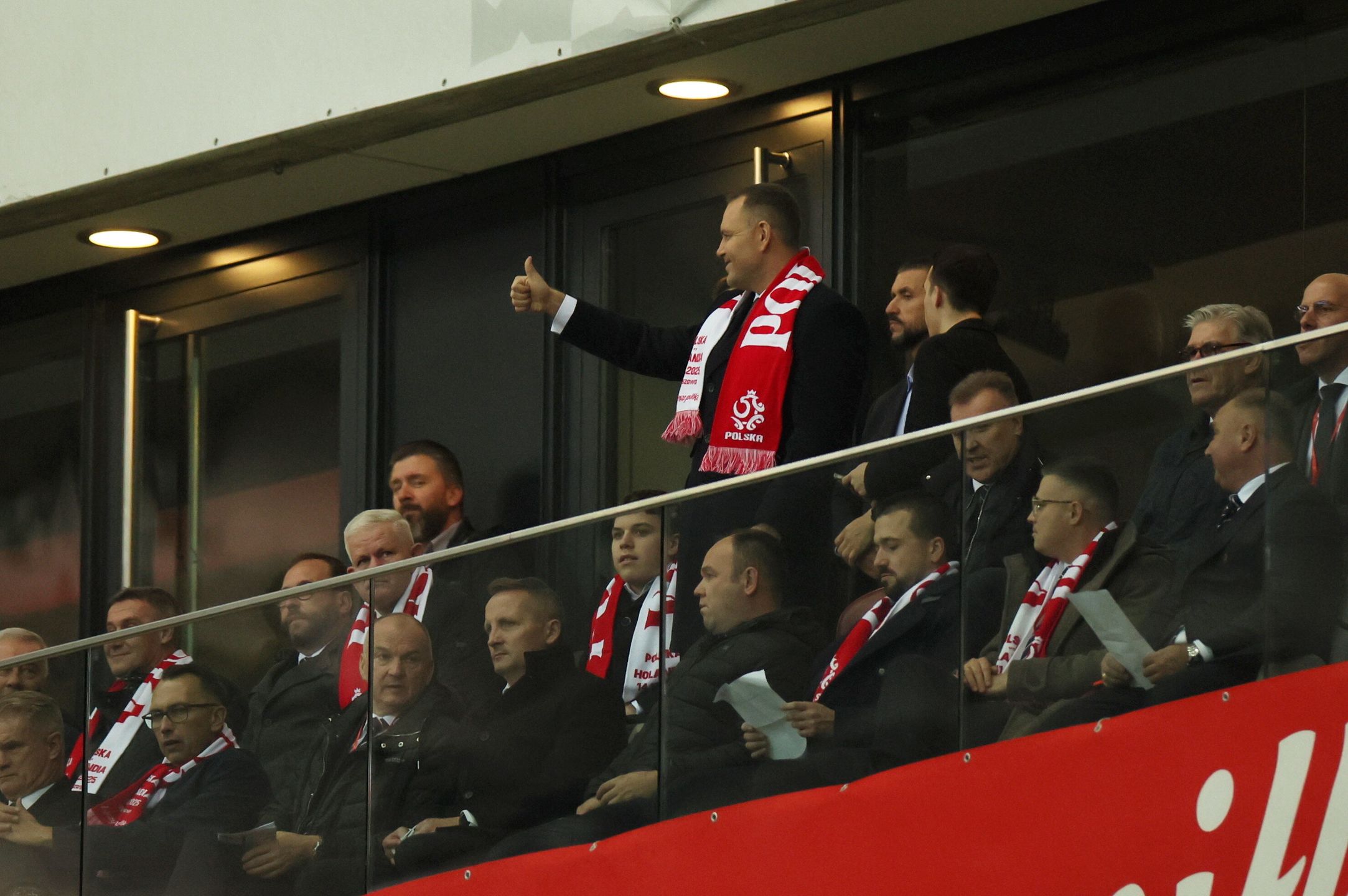 Prezydent RP Karol Nawrocki na trybunach