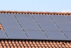 Jaworzno. Spółdzielnia liczy na oszczędności, instaluje panele fotowoltaiczne