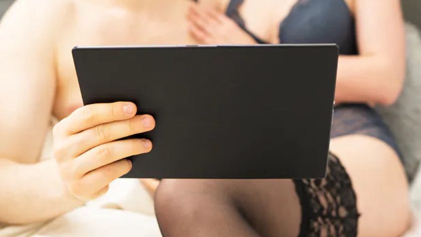 Jak oglądanie pornografii wpływa na związek?