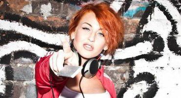 Nina Cieślińska poprowadzi “Parszywą 13” w Rbl.TV