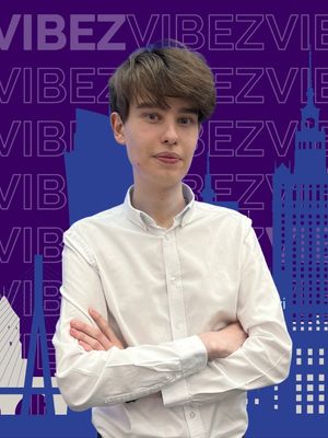 Oskar Szafarowicz pała nienawiścią do warszawskich zabytków: "wyburzyłbym je"