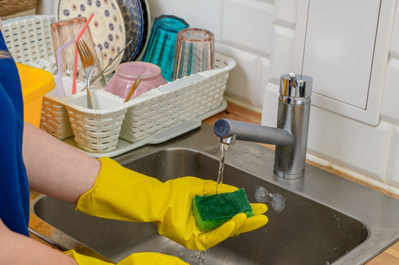 How to keep your sink spotless: Tips beyond dishwashing