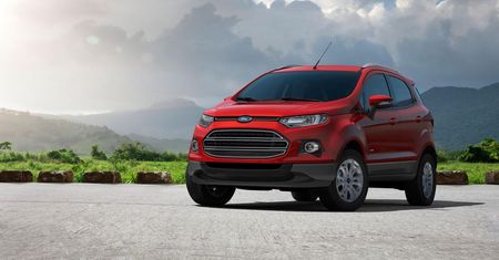Ford Tourneo Courier i EcoSport jadą do Genewy