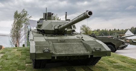 Rosja pokaże czołg nowej generacji T-14. Wiemy, kiedy trafi do służby