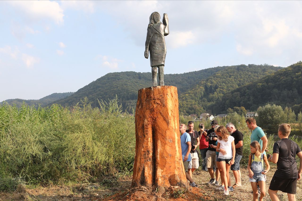 Monument to Melania Trump