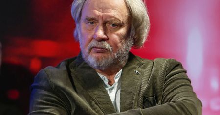 Nie ukrywa problemu z alkoholem. "Lubię się napić, żeby się upić"
