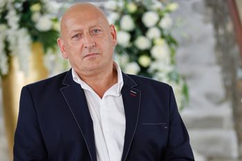 Telewizja TTV ponownie pokaże odcinek "Orzeł czy reszka" z Jackiem Wójcikiem