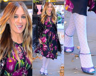 Sarah Jessica Parker w białych rajstopach