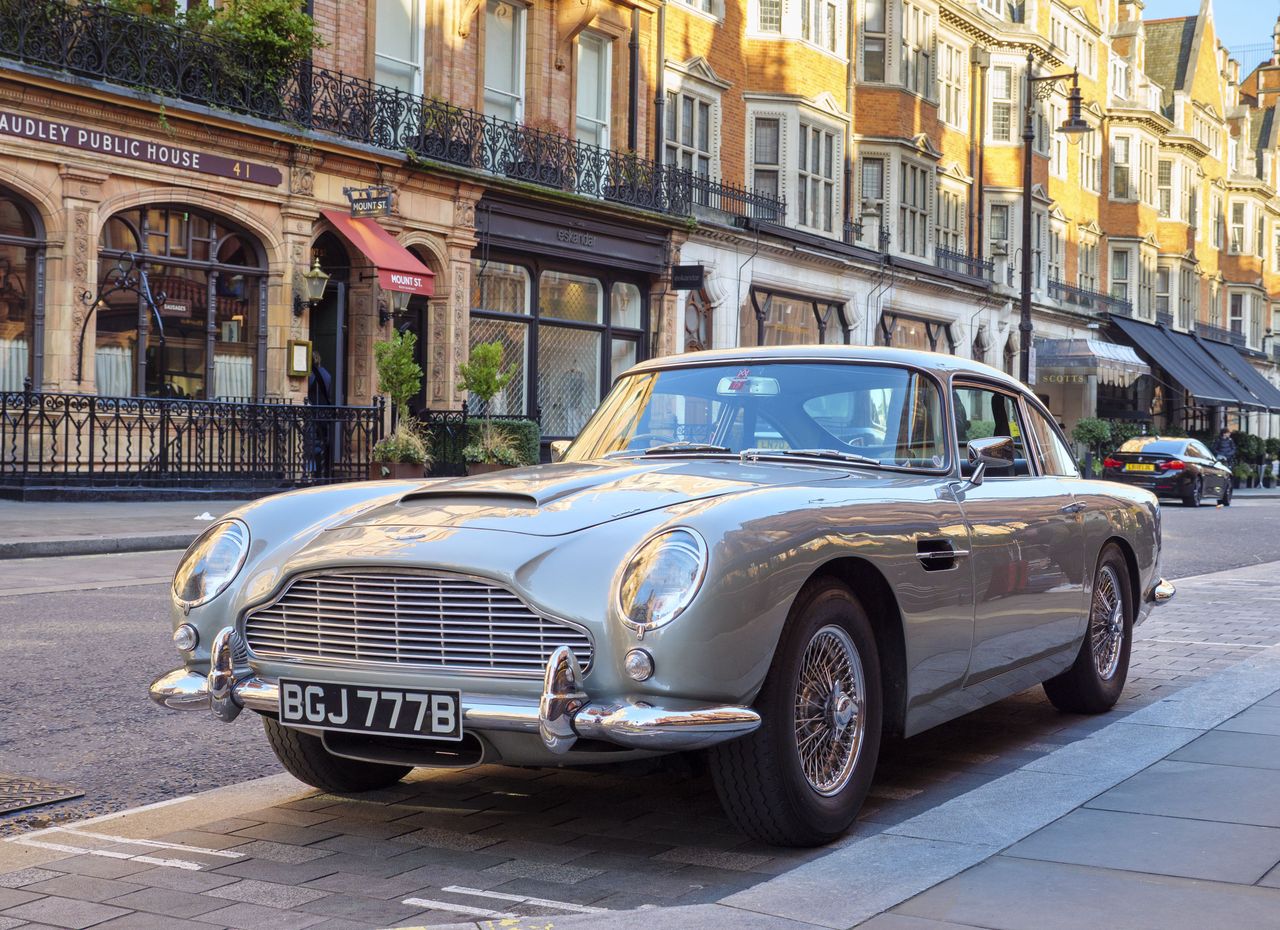 Zyskał sławę dzięki Bondowi. Jest wart 1 mln funtów