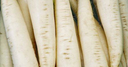 Klientka myślała, że to pietruszka. Poczuła się oszukana dwa razy