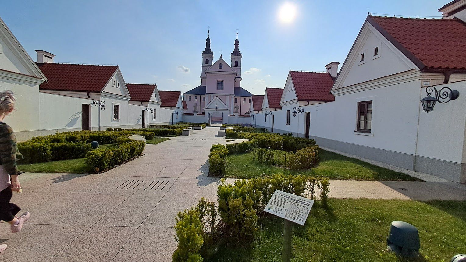 Klasztor w Wigrach - dawna siedziba kamedułów