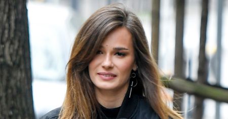 Natalia Szroeder cała w czerni. Stylizacja jakby od niechcenia, a wyszło świetnie
