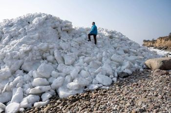 "Lód jak na Arktyce" na Bałtyku. Niemcy dopytują. "Kiedy to stopnieje"