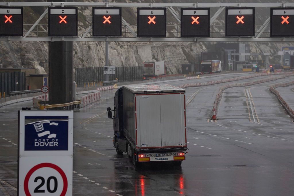 Brexit z umową, ale biznes ostrzega, że to za mało. Zakłócenia w dostawach trwają